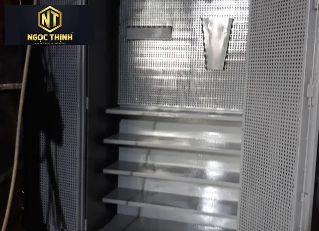 Tủ dụng cụ sắt 001